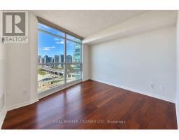 1909 - 219 Fort York Boulevard, Toronto, ON M5V1B1 Photo 21