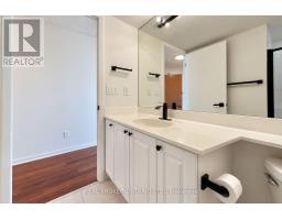 1909 - 219 Fort York Boulevard, Toronto, ON M5V1B1 Photo 9