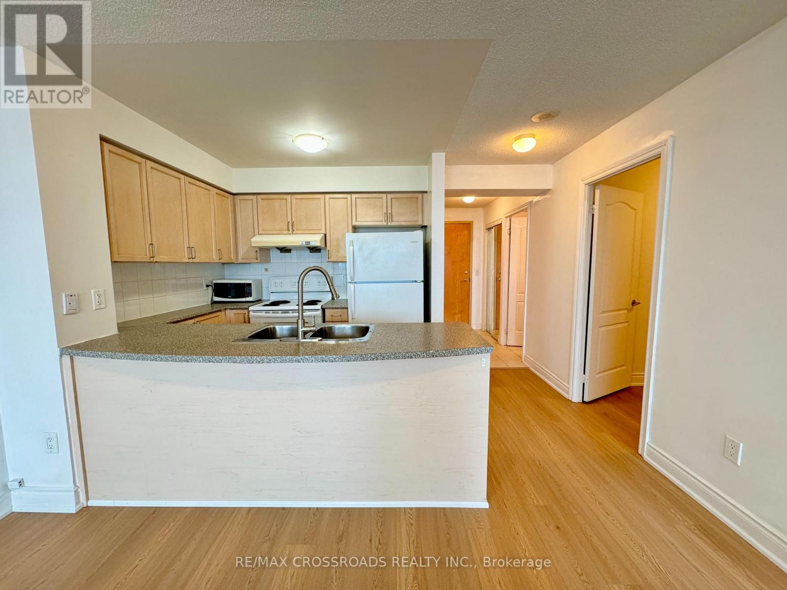 2505 - 60 BRIAN HARRISON WAY, Toronto (Bendale) — photo 5