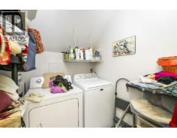 124 St. Andrews St, Victoria, BC V8V2M7 Photo 40