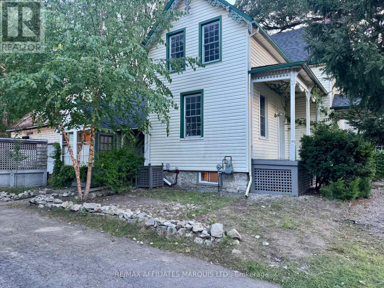 326 THIRD STREET E, Cornwall — photo 2