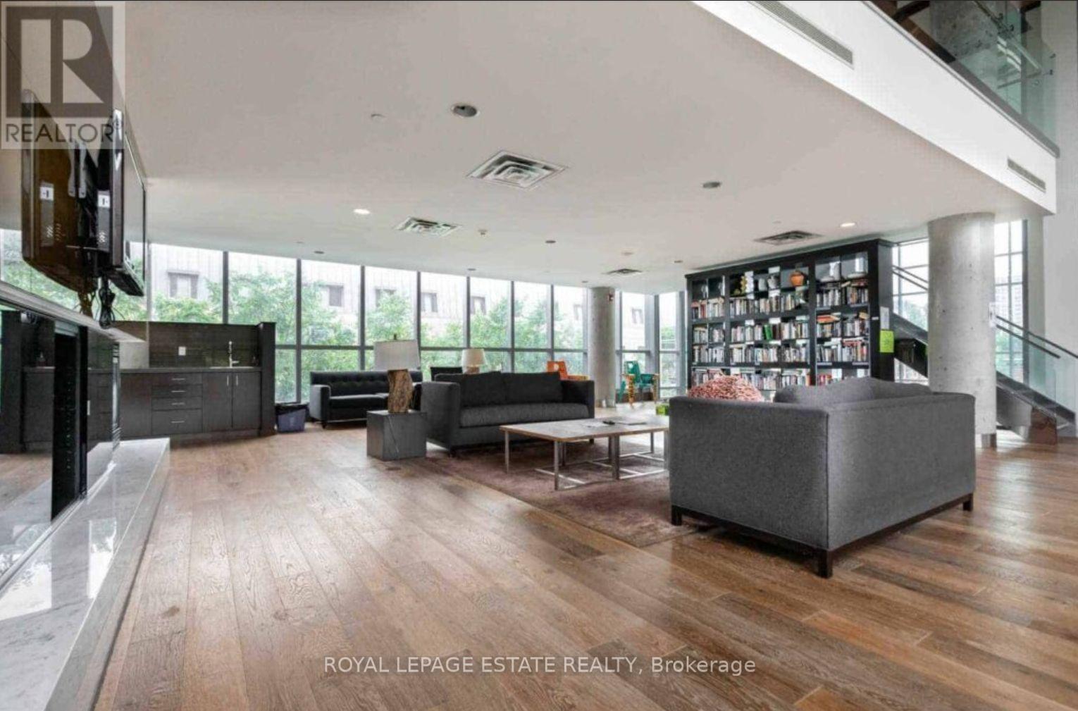 #504 1 COLE STREET - 24