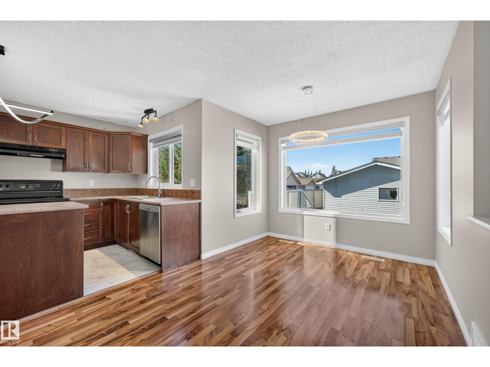 1530 76 ST SW - Image 12