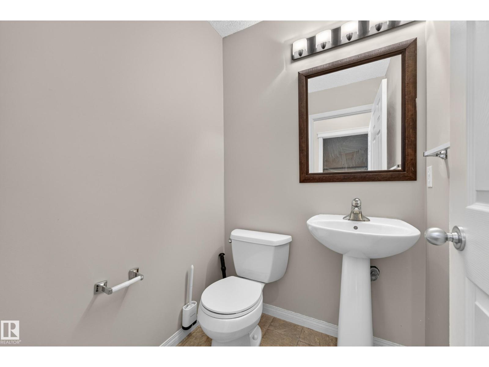 1530 76 ST SW - Image 14