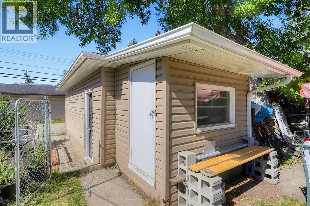 3 Creston Crescent NW - photo 34