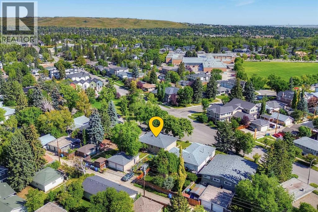 3 Creston Crescent NW - photo 40