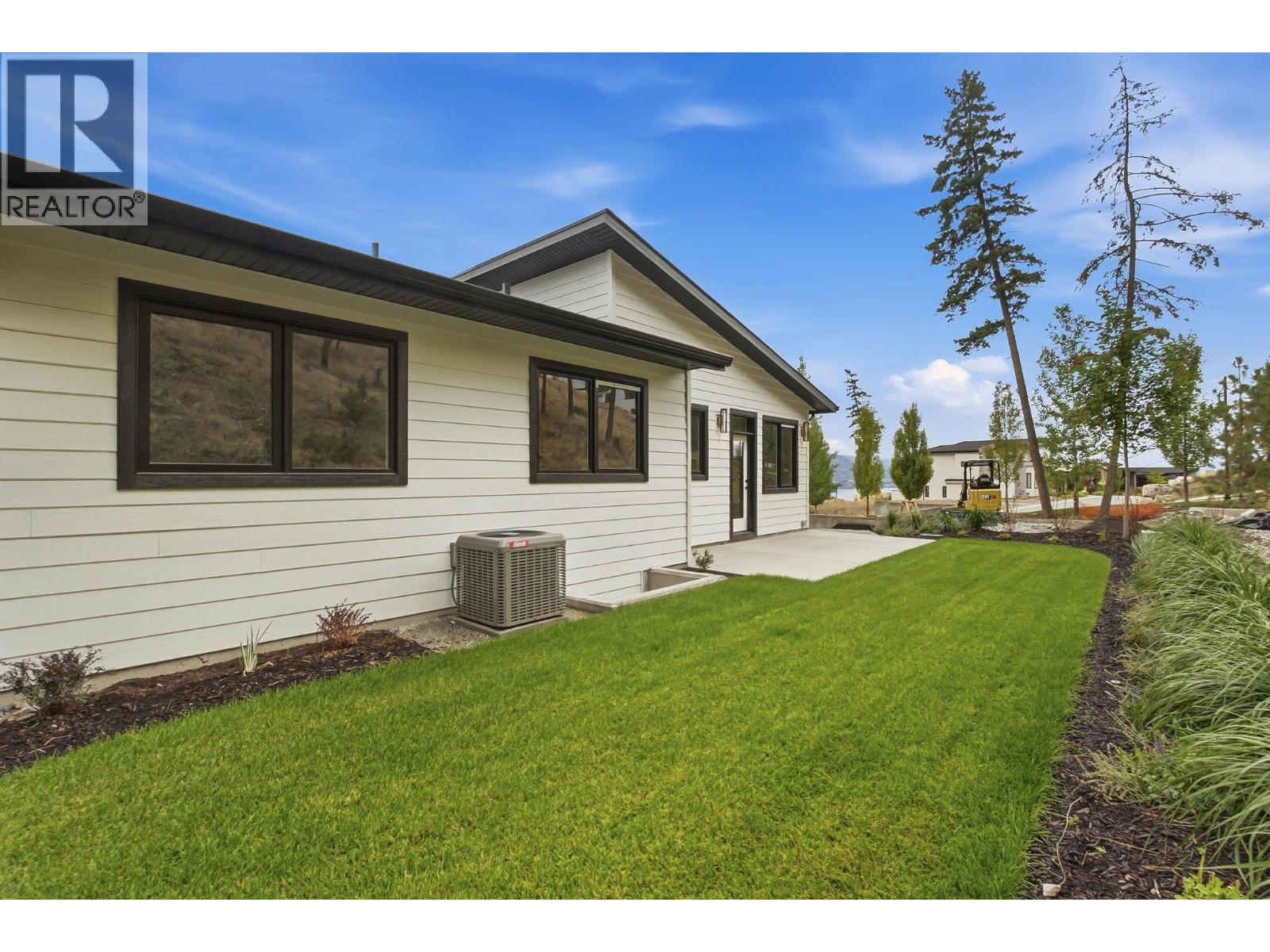 491 Clifton Road N - Image 47