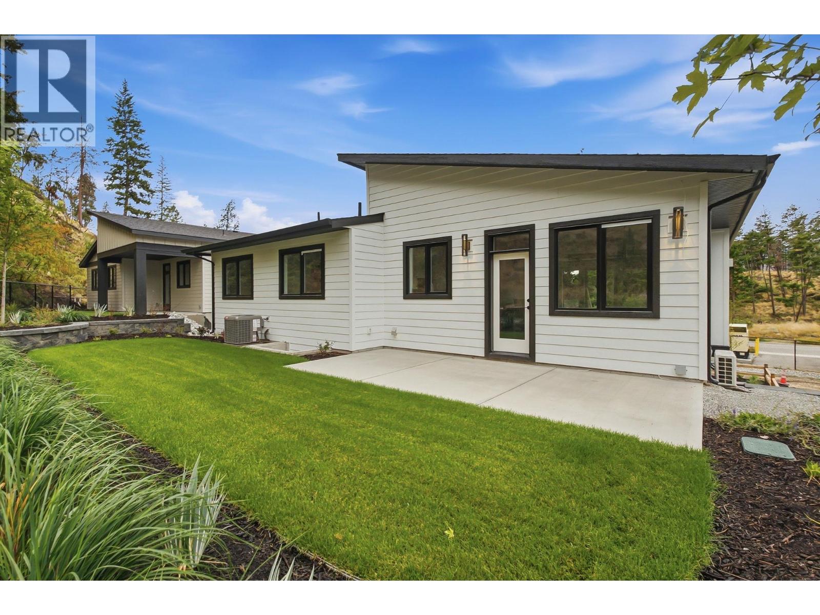 491 Clifton Road N - Image 45