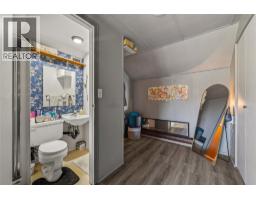 574 Van Horne Street, Penticton, BC V2A4K8 Photo 34