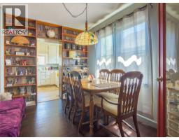 Primary Bedroom - 574 Van Horne Street, Penticton, BC V2A4K8 Photo 12