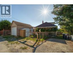 574 Van Horne Street, Penticton, BC V2A4K8 Photo 37