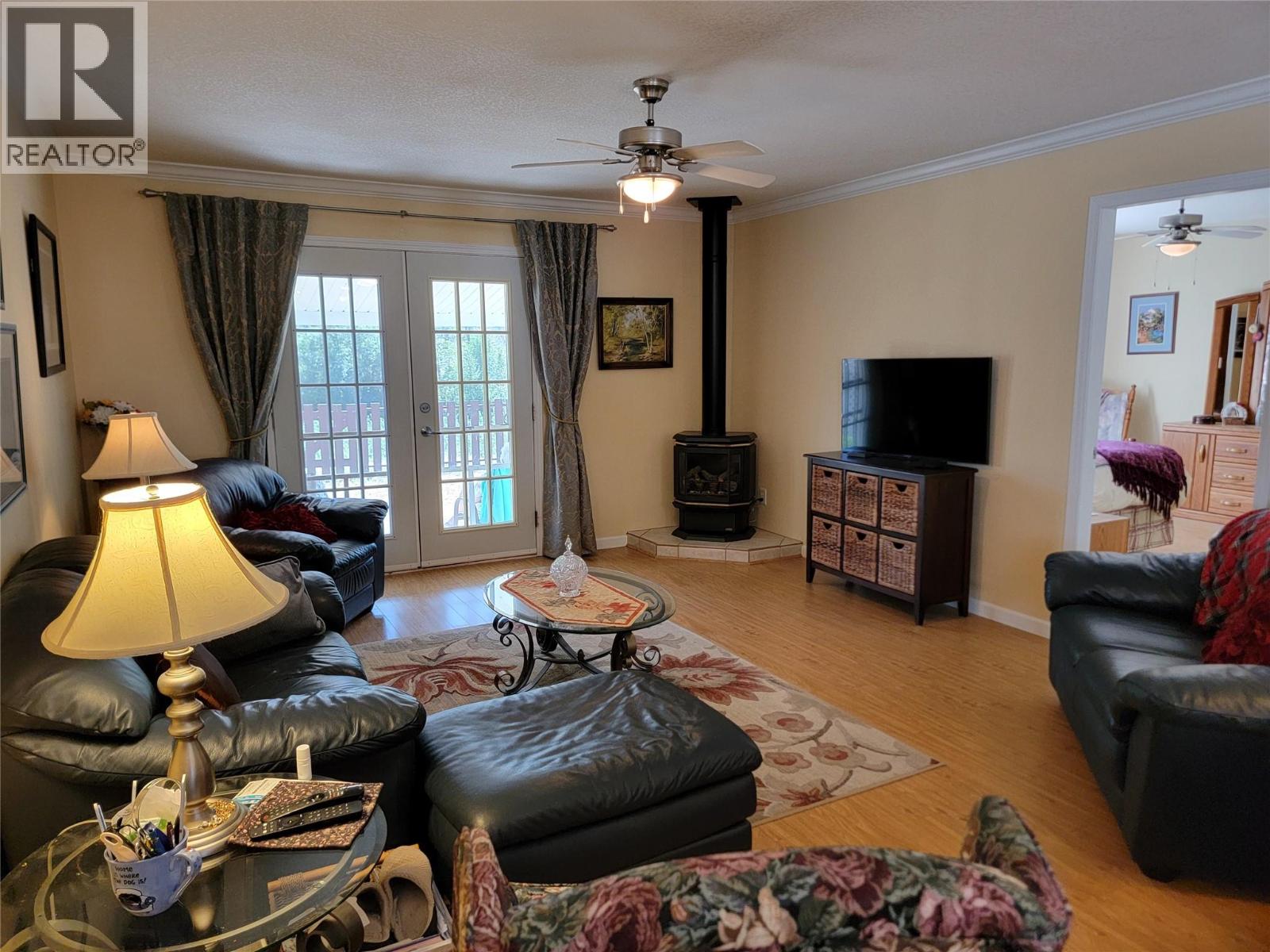 5 522 Vansanten Road, Keremeos