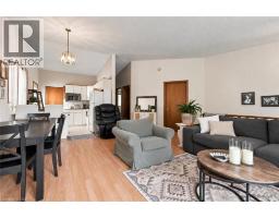 4pc Bathroom - 26 Renfrew Street E, Caledonia, ON N3W1E8 Photo 7