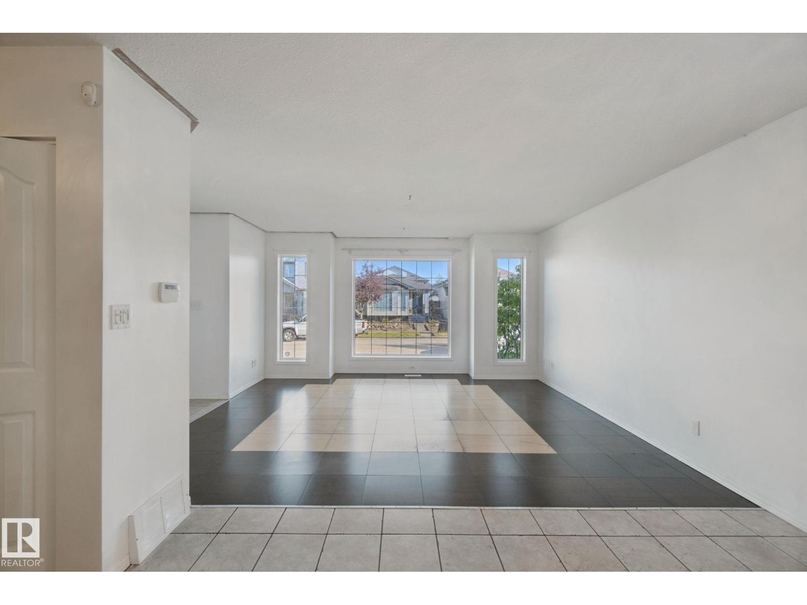 2117 36 AV NW - 4