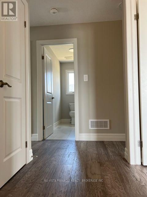 2192 SADDLEROCK AVENUE, London North (North S) — photo 2