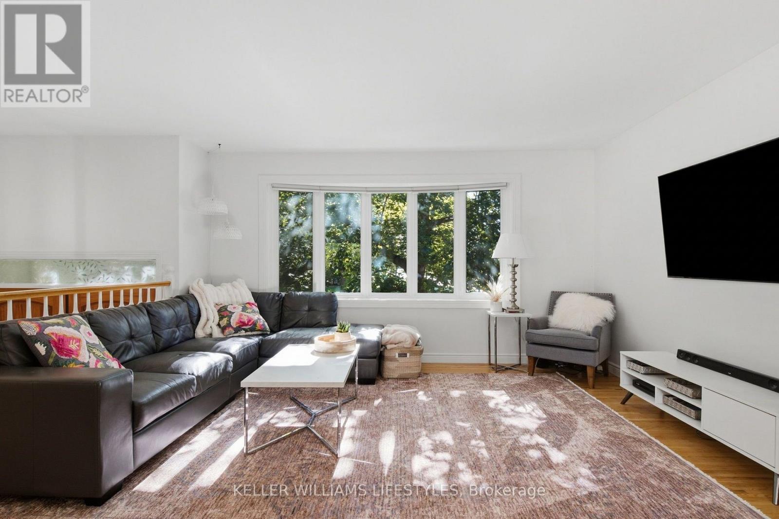 1 QUEEN ANNE CIRCLE, London North (North M) — photo 3