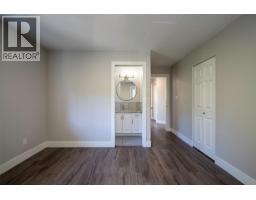 8210 Stoneridge Drive, Coldstream, BC V1B3M3 Photo 44