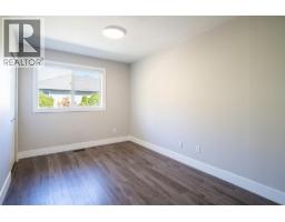 8210 Stoneridge Drive, Coldstream, BC V1B3M3 Photo 48
