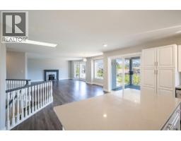 8210 Stoneridge Drive, Coldstream, BC V1B3M3 Photo 33