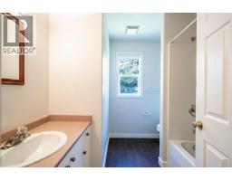 8210 Stoneridge Drive, Coldstream, BC V1B3M3 Photo 77