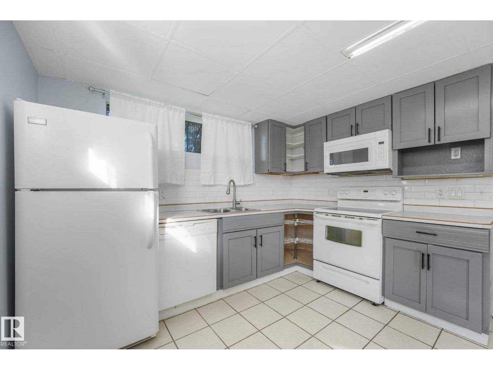 11841 71 ST NW - 31