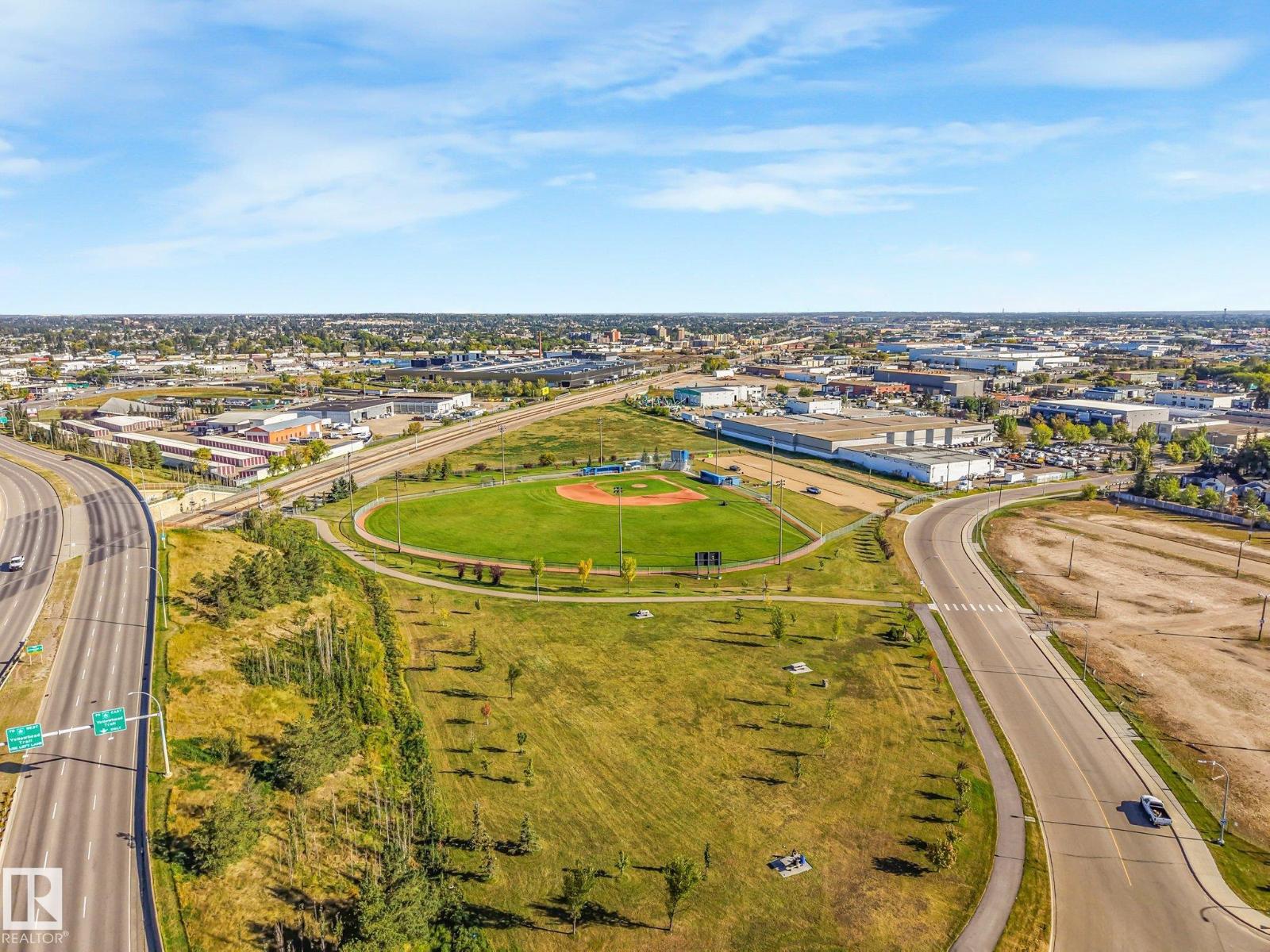 11841 71 ST NW - 41