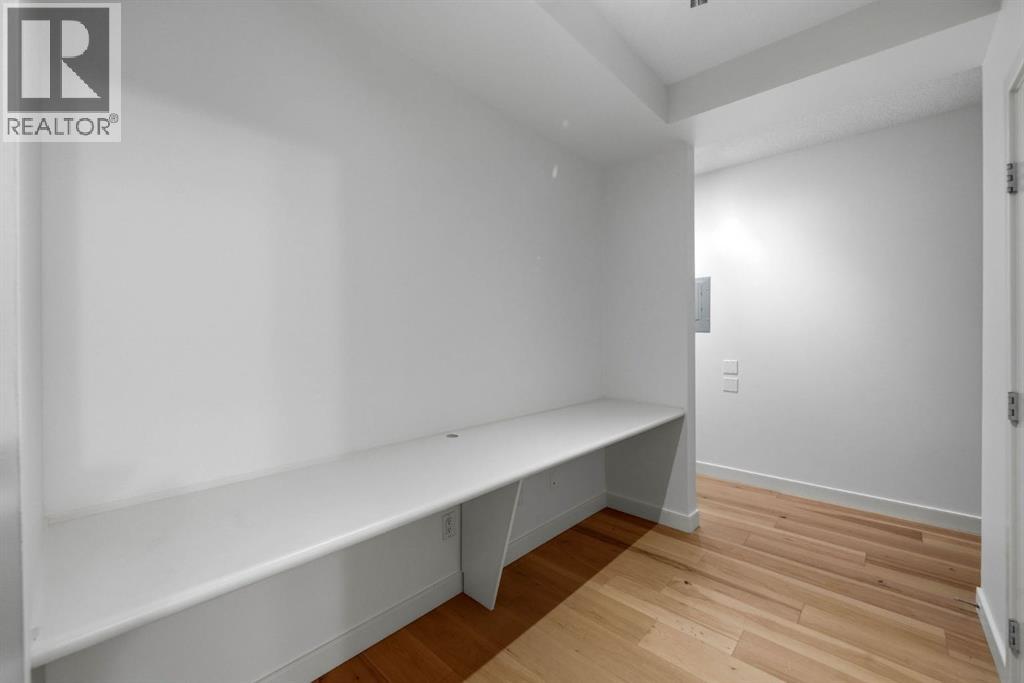 #205 1818 14 Street SW - 9