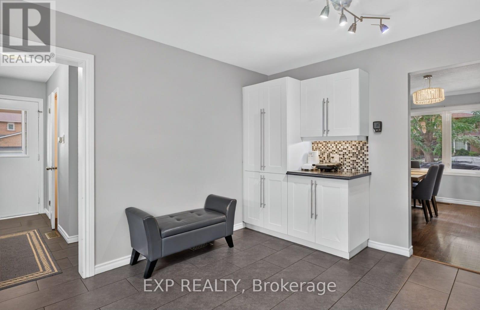1531 MICHAELSEM STREET photo 17