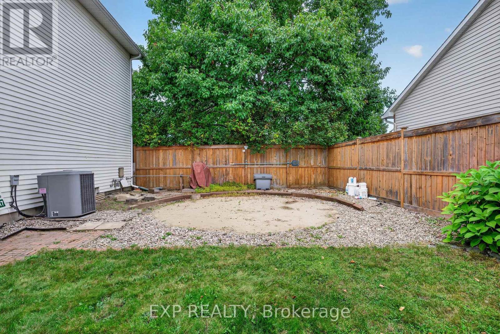 1531 MICHAELSEM STREET photo 52