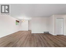 Bedroom - 6218 34a Avenue, Edmonton, AB T6L1E4 Photo 7