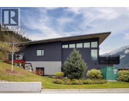 50 4000 Sunstone Way, Pemberton, BC V0N2L3 Photo 16
