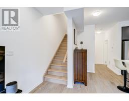 11 - 26 Lytham Green Circle, Newmarket, ON L3Y0H5 Photo 23
