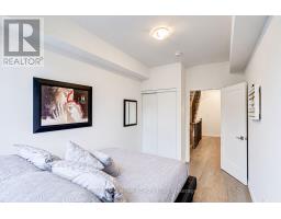 11 - 26 Lytham Green Circle, Newmarket, ON L3Y0H5 Photo 28