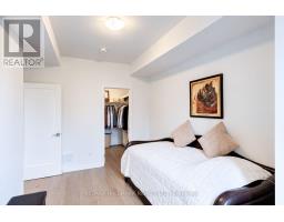 11 - 26 Lytham Green Circle, Newmarket, ON L3Y0H5 Photo 31