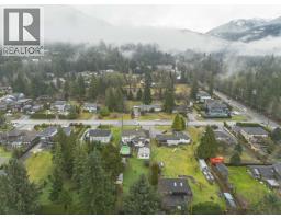 40127 Kalodon Road, Squamish, BC V0N1T0 Photo 10