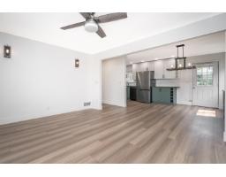 8364 Cade Barr Street, Mission, BC V2V3Z8 Photo 8