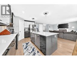 14 Bayside Park SW - photo 5