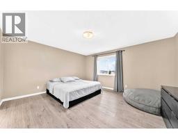 14 Bayside Park SW - photo 14