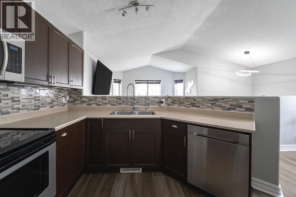 109 Laurier Road, Fort McMurray