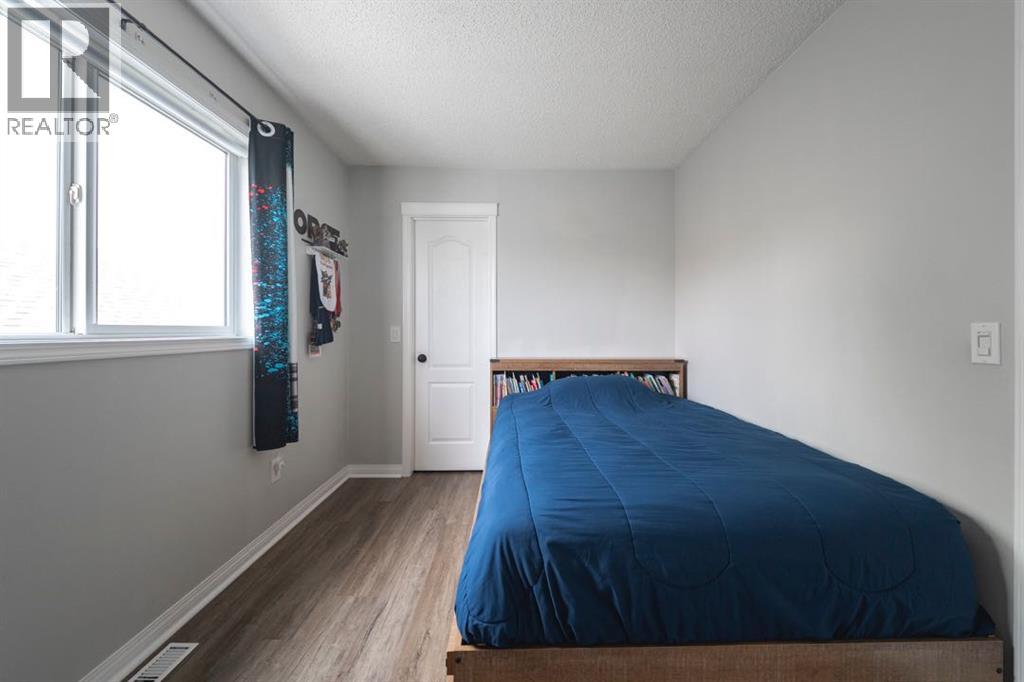 109 Laurier Road, Fort McMurray