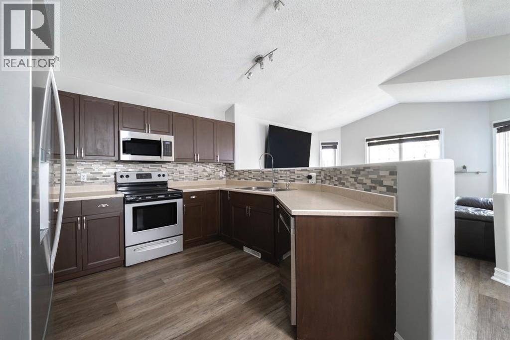 109 Laurier Road, Fort McMurray
