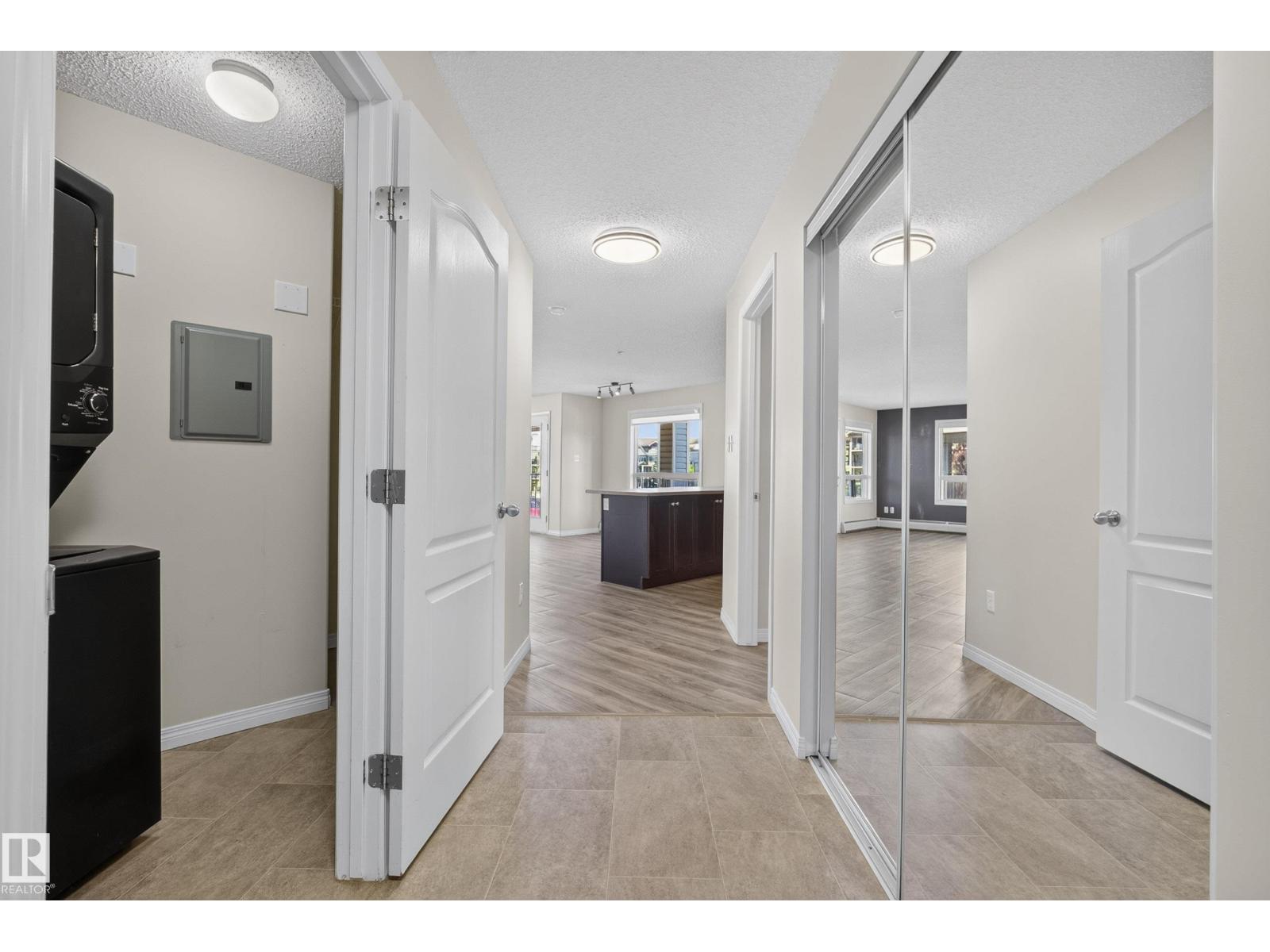 #6223 7331 South Terwillegar Dr NW photo 5 — MLS® E4509495