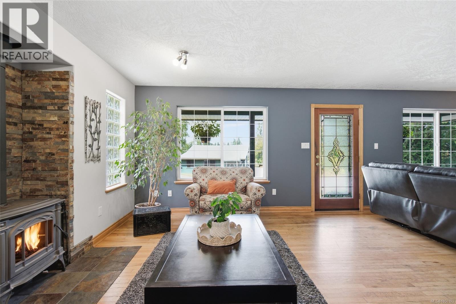 1755 Whibley Rd - Image 11