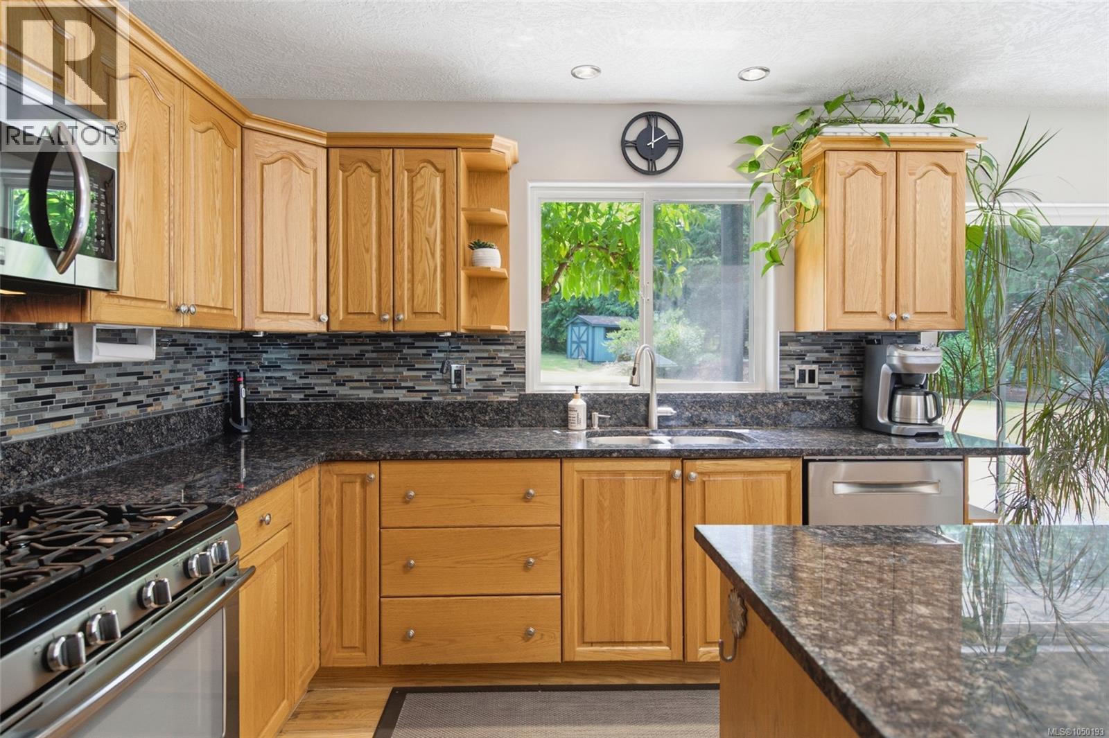 1755 Whibley Rd - Image 17