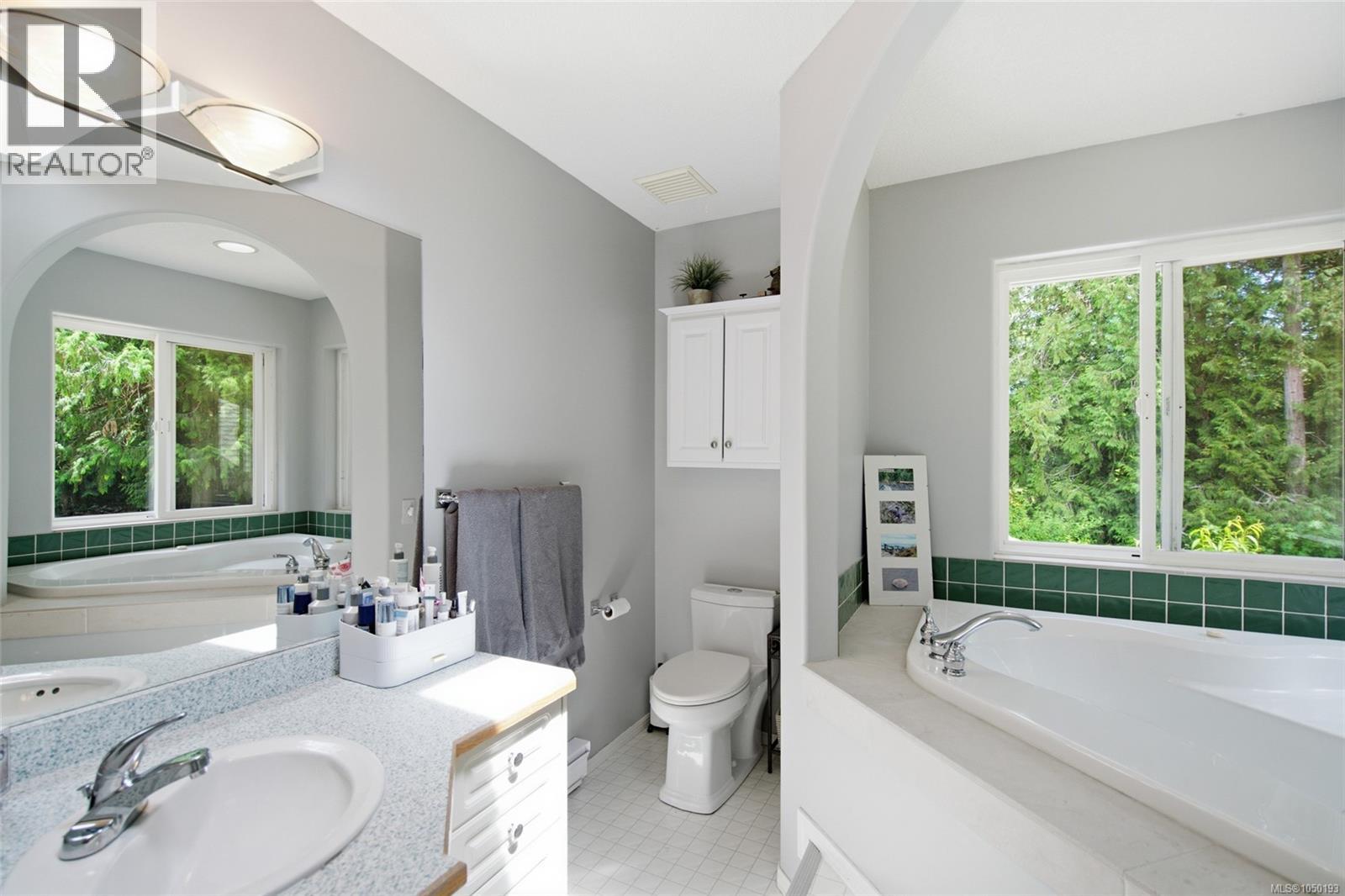 1755 Whibley Rd - Image 27