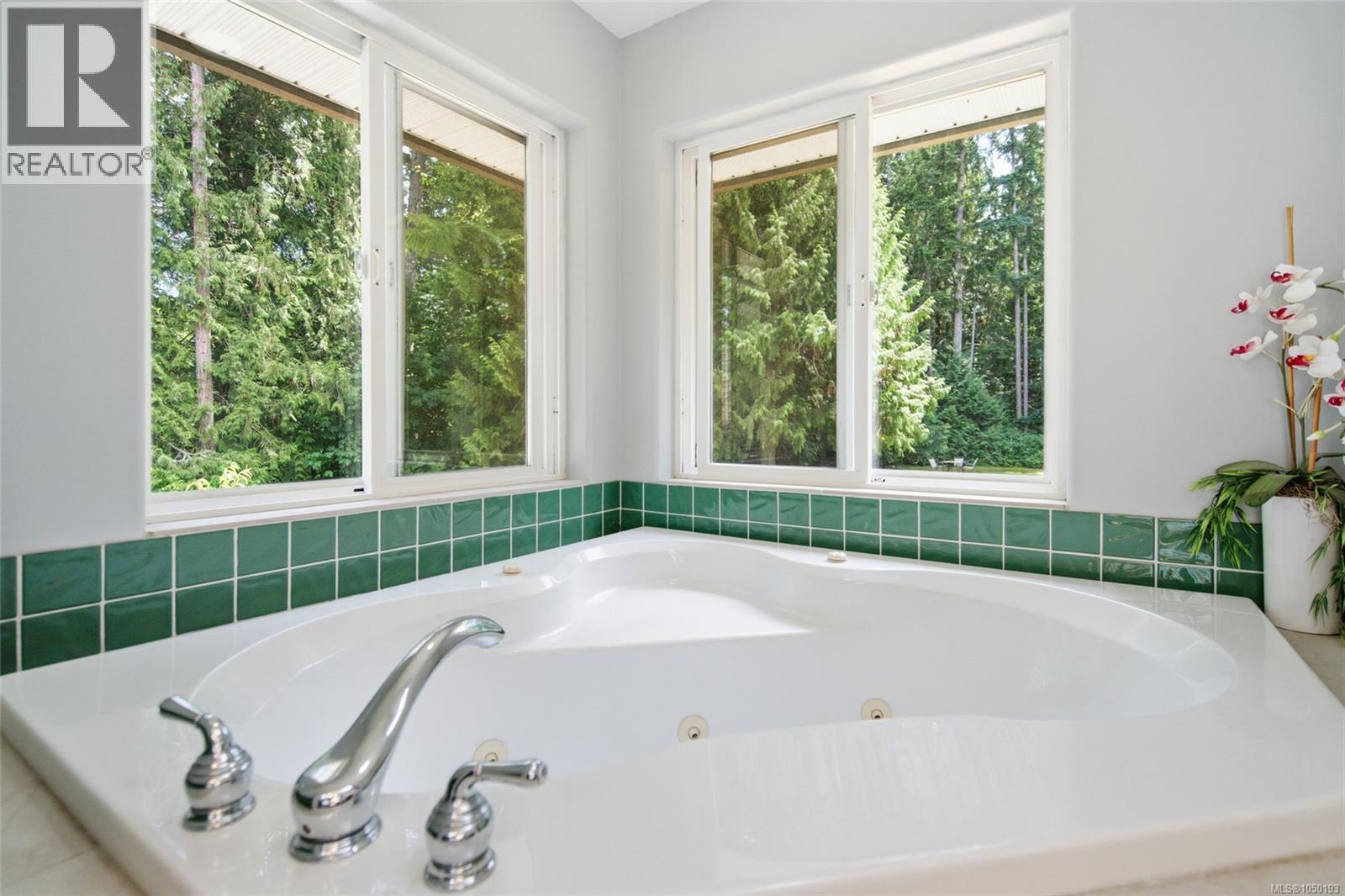 1755 Whibley Rd - 28