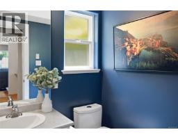 1755 Whibley Rd, Errington, BC V0R1M0 Photo 24