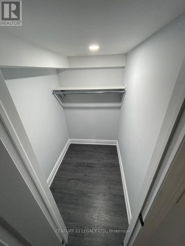 82 FERNCROFT PLACE E, Brampton (Fletcher's Meadow) — photo 9