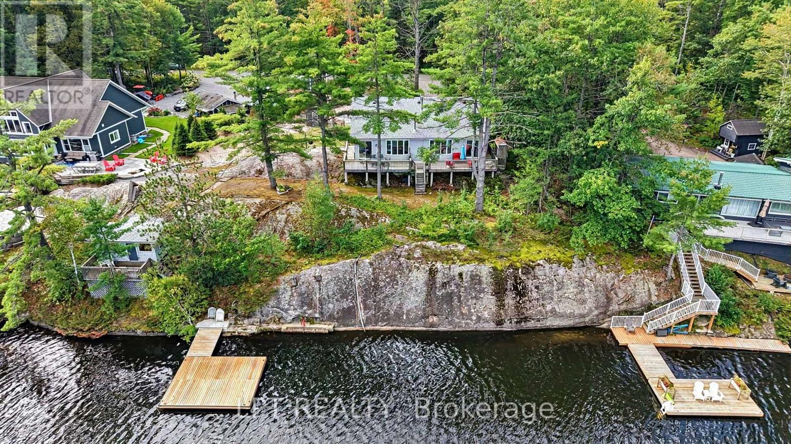 5 PINETREE ROAD, Gravenhurst (Muskoka (S))
