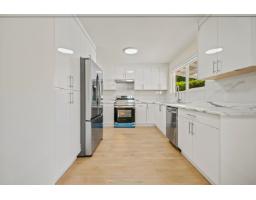 11055 Oriole Drive, Surrey, BC V3R5A7 Photo 12